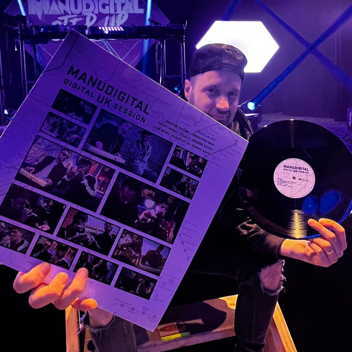 MANUDIGITAL (@manudigital) on Twitter photo My EP "Digital UK Session" comes out at midnight 🤯 Grab your copy now
xray.lnk.to/ManudigitalDig… My EP "Digital UK Session" comes out at midnight 🤯 Grab your copy now
xray.lnk.to/ManudigitalDig…