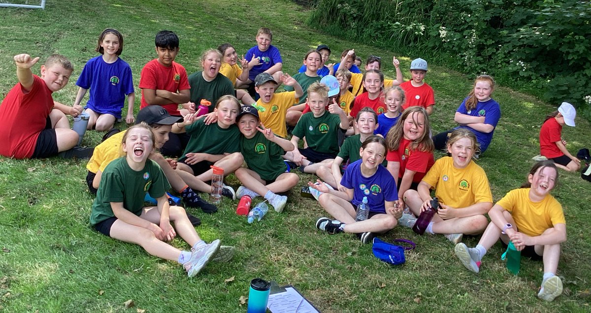 MissMoon tweet media