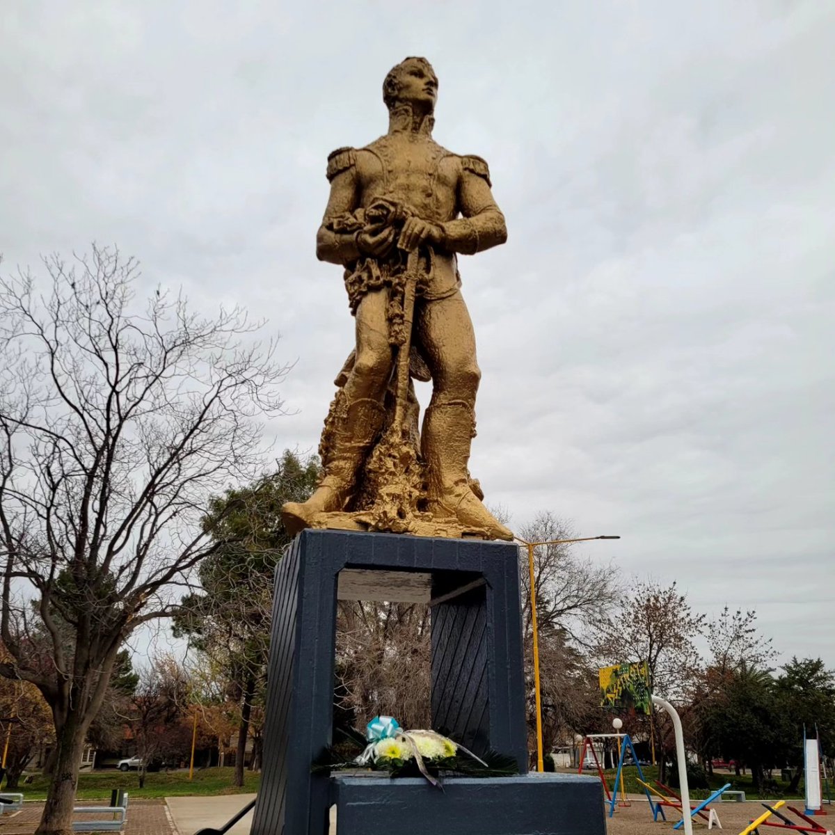 Recordando a nuestros héroes en el Día de la Bandera, 20 de junio. La patria nos une, la bandera nos identifica🇦🇷