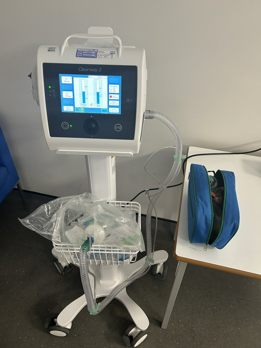 lexgates's tweet photo. Successful respiratory physio study day run for the physio staff at Brainkind today #training #physio #respiratory https://t.co/jvix76rTqA