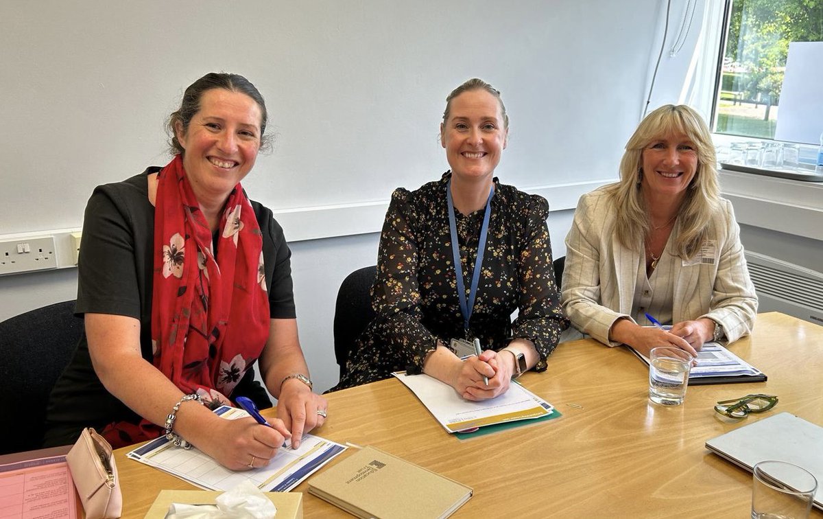 Yesterday was a really important day for <a href="/StAlbansDMAT/">Diocese of St Albans Multi-Academy Trust</a> - a huge thank you to our interviewers. Also a huge thank you to everyone that applied for our central vacancies - whether successful or not - we were delighted so many high quality leaders put themselves forwards 👍