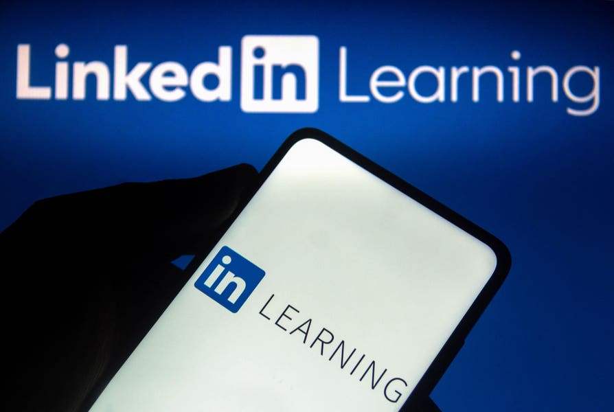 CarolineWebb.bsky.social (@caroline_webb_) on Twitter photo <a href="/RuthGotian/">Ruth (Ginsburg) Gotian, EdD, MS</a>'s article shares 10 LinkedIn Learning courses worth taking. Delighted to be listed alongside: <a href="/HalellyAzulay/">Halelly Azulay</a>, <a href="/AlisaCohn/">Alisa Cohn</a>, <a href="/johnsonwhitney/">Whitney Johnson</a>, <a href="/dorieclark/">Dorie Clark</a>, <a href="/SamHornIntrigue/">Sam Horn</a>, <a href="/e_mcleod_/">Elizabeth (McLeod) Lotardo</a>, @LisaEarleMcLeod, <a href="/LindseyDavids12/">Lindsey Pollak</a>, and @MMarshallSpeaks: forbes.com/sites/ruthgoti… <a href="/RuthGotian/">Ruth (Ginsburg) Gotian, EdD, MS</a>'s article shares 10 LinkedIn Learning courses worth taking. Delighted to be listed alongside: <a href="/HalellyAzulay/">Halelly Azulay</a>, <a href="/AlisaCohn/">Alisa Cohn</a>, <a href="/johnsonwhitney/">Whitney Johnson</a>, <a href="/dorieclark/">Dorie Clark</a>, <a href="/SamHornIntrigue/">Sam Horn</a>, <a href="/e_mcleod_/">Elizabeth (McLeod) Lotardo</a>, @LisaEarleMcLeod, <a href="/LindseyDavids12/">Lindsey Pollak</a>, and @MMarshallSpeaks: forbes.com/sites/ruthgoti…