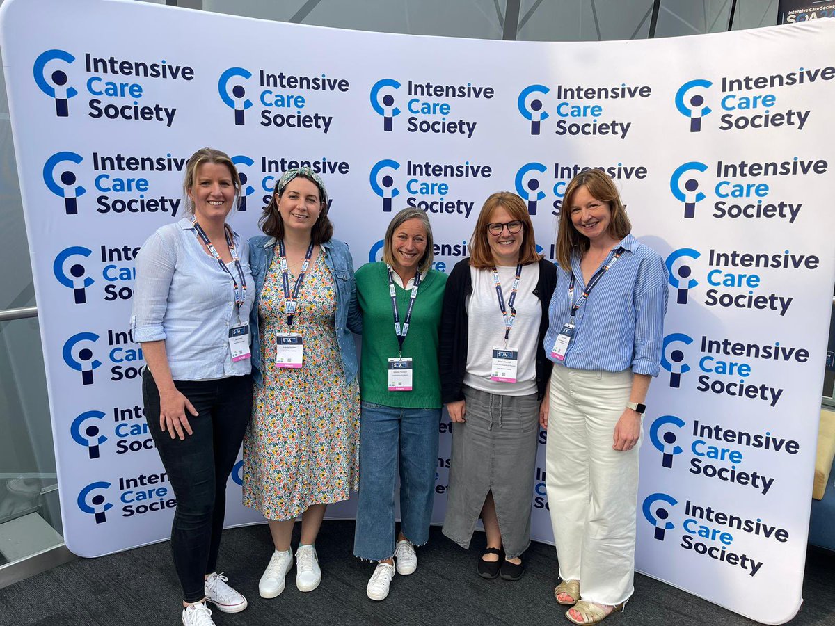 Amy Arnold tweet media