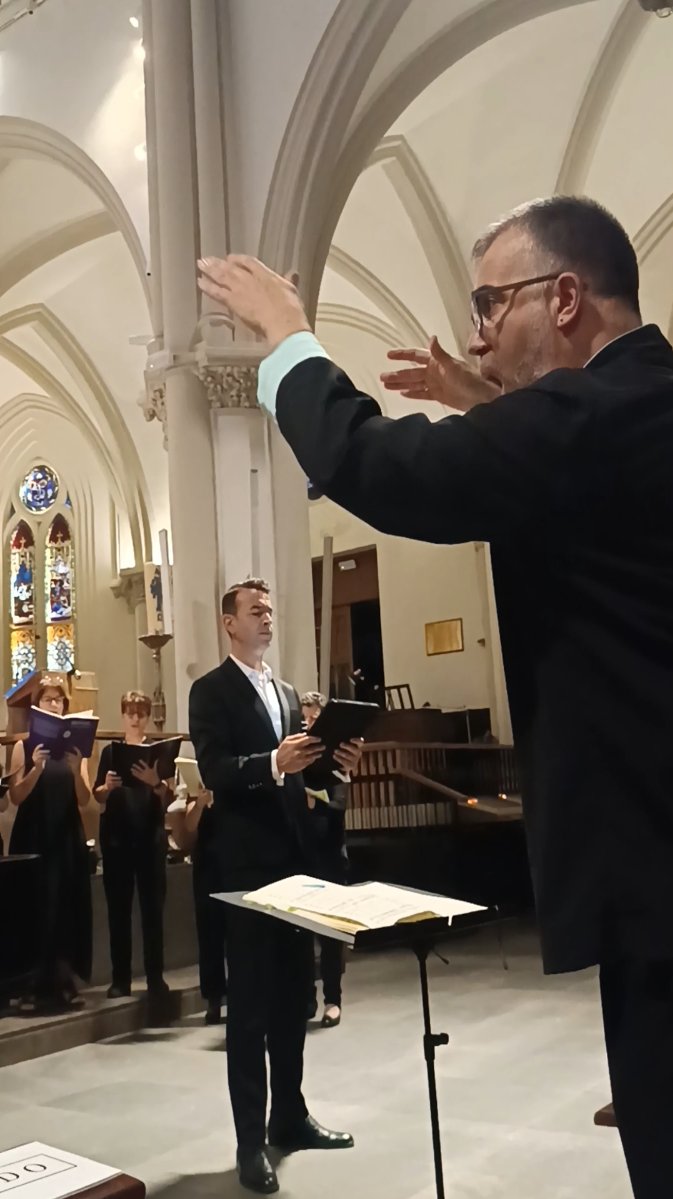 Coro de la Universidad Complutense de Madrid tweet media