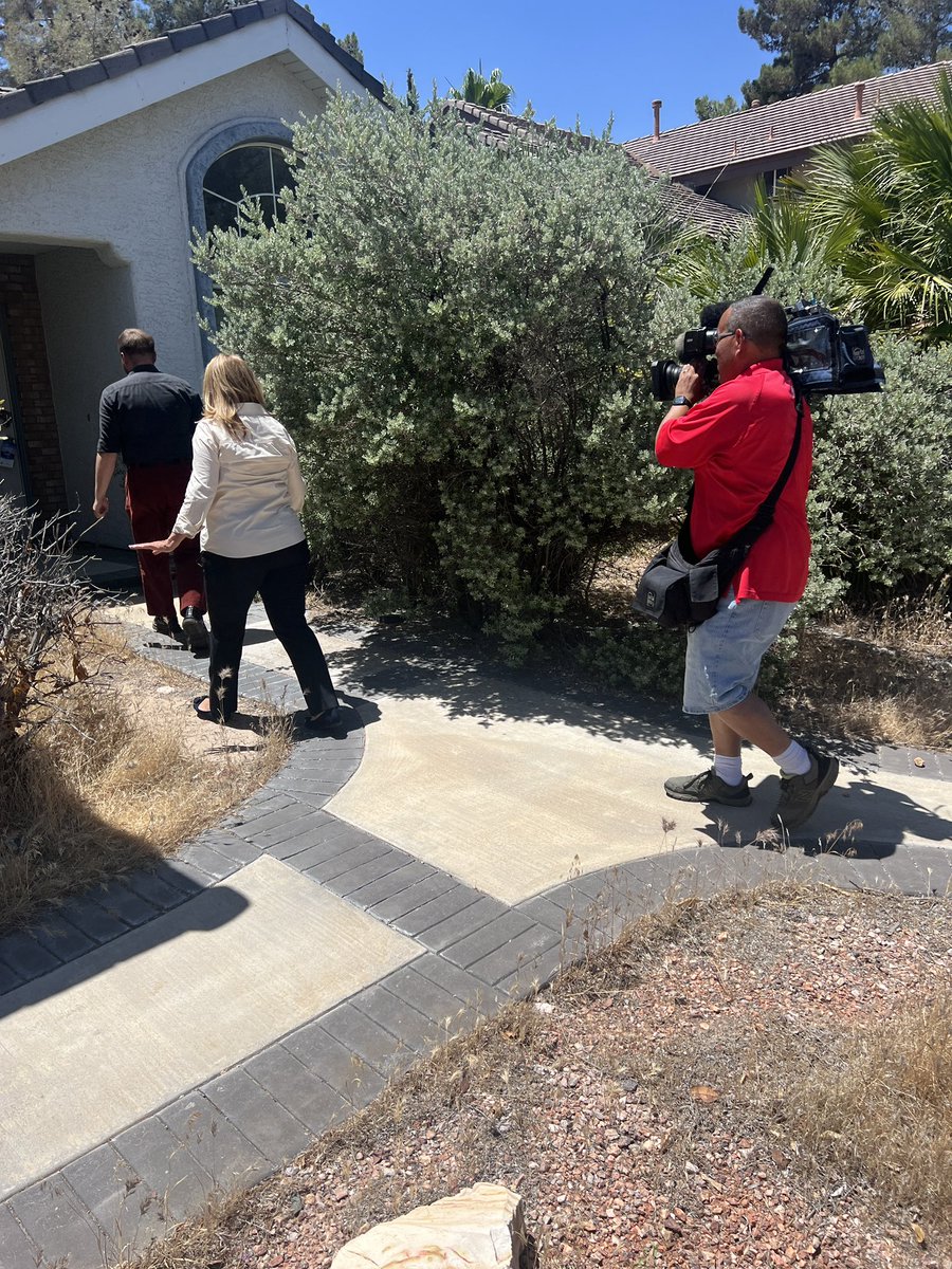 VictoriaDseaman's tweet image. Tune in to @8NewsNow this afternoon. I will be addressing issues with abandoned properties with staff in the upcoming weeks. #community #codeenforcement #protectingneighborhoods