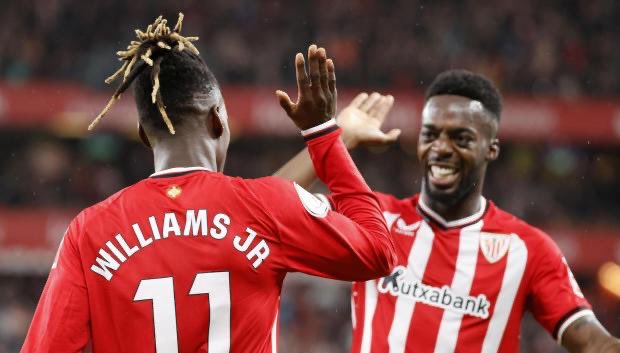 GuillemBalague's tweet image. The story of Nico Williams, who is playing the best football of his career, is a modern tale of human trafficking, hope, emigration and love of strangers

Nico (and Iñaki) parents, María and Felix, travelled from Ghana in search of a better future. They used their savings to pay…