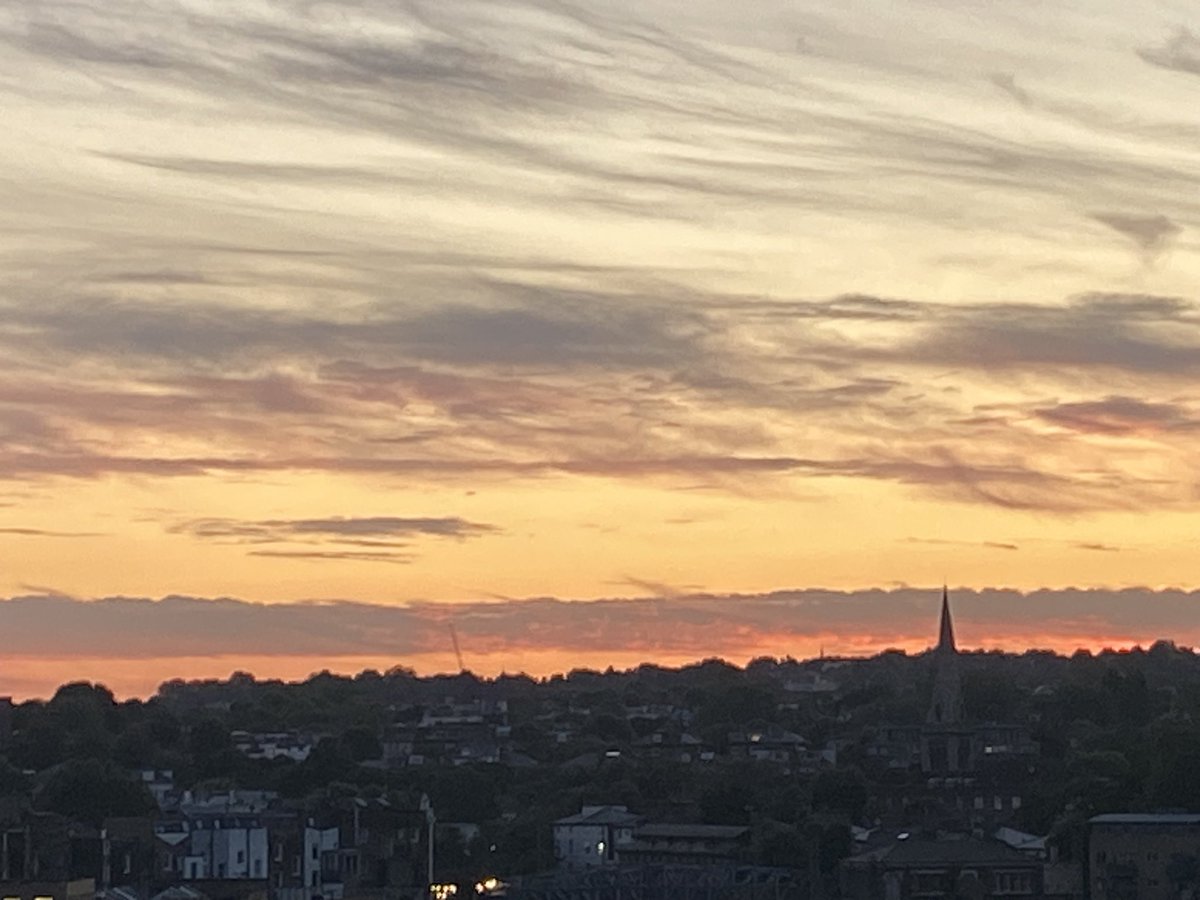 London‘s on fire 🔥 #Midsummer