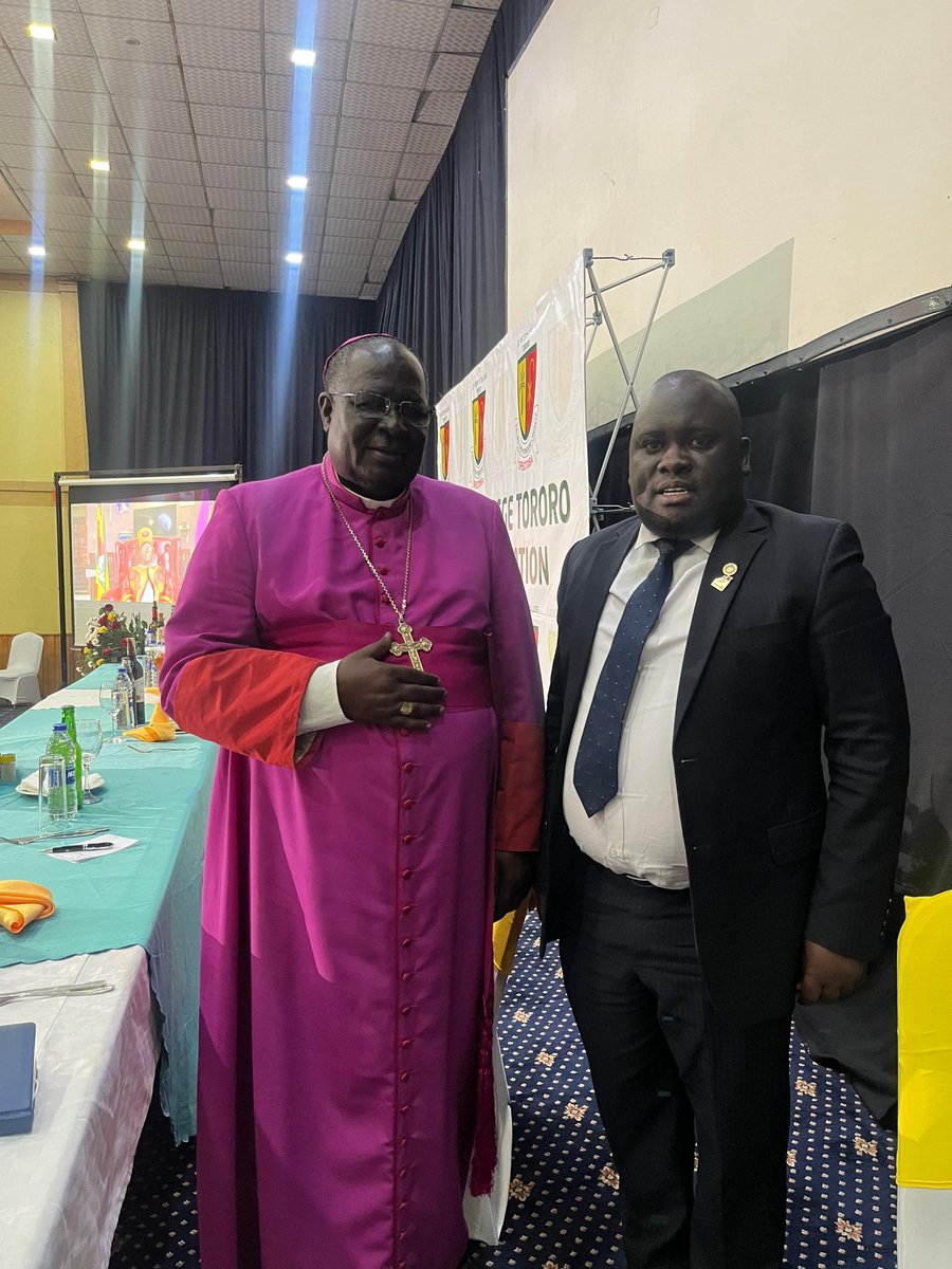 cmuweesi's tweet image. At SPECTOBA Dinner