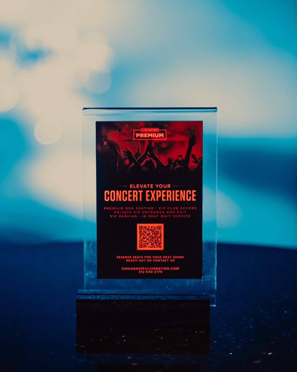 Party like a rockstar at Byline Bank Aragon Ballroom 🎉 ✨ We offer a variety of Premium Seating options to help you elevate your concert experience.

Reach out and let us make your concert dreams come true! livemu.sc/4bt818B 🙌

📸 <a href="/alliemischen/">Allie Mischen</a>