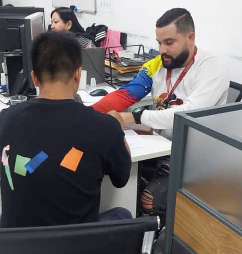 oficial_sunagro's tweet photo. 📣 En el marco de la actualización de Fichas Técnicas, fiscales en el edo. #Carabobo supervisaron la operatividad de 12 Sujetos de Aplicación, a quienes se les verificó la documentación legal, instalaciones y el buen uso de los Sistemas #SICA y #SICOR.

#VenezuelaEsPoesíaMundial https://t.co/kQS7wr3NJ9