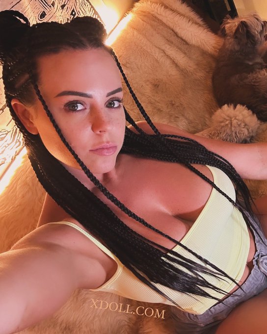 Nice &amp; Naughty at the same time 😇🤤 #rahyndeejames #thursday https://t.co/L3MmxVCWE1<a href="/tag/rahyndeejames"class="tags">#rahyndeejames</a><a href="/tag/thursday"class="tags"><span>#thursday</span></a>