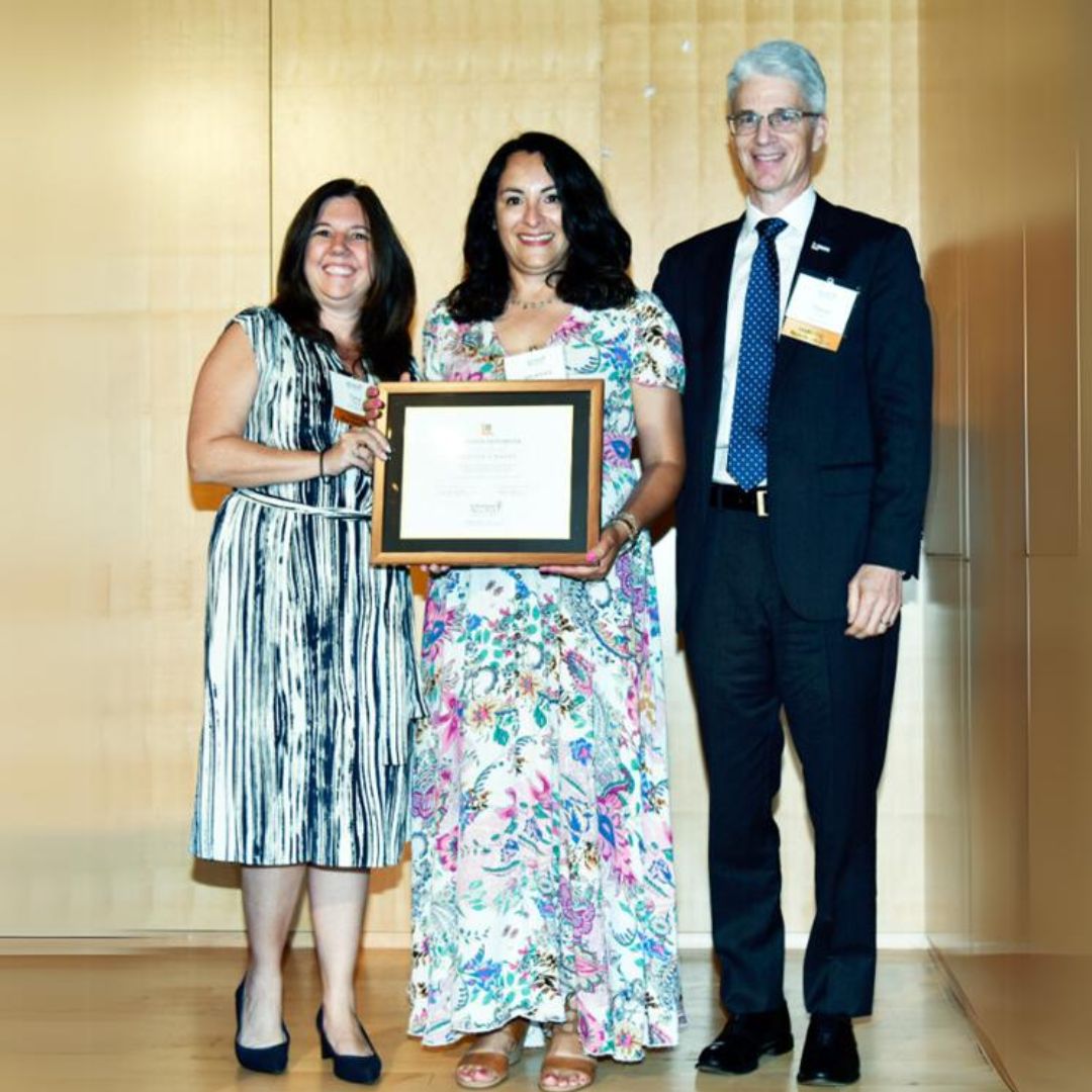 WEDCbiz's tweet photo. 🎉 Congratulations to Veronica Bazan l Westchester EAC Director/ Director of Spanish Programming on completing the prestigious Leadership Westchester program! 🎉@volunteernynow  @volunteerNYnow

.

.

.

#wedc #wedcbiz #LeadershipWestchester #VolunteerNY #Leadership https://t.co/wIjhYcC4NT