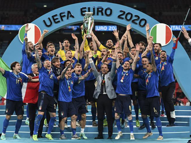exSnak3's tweet photo. @snokyyATM @Azzurri_En 🤫 https://t.co/vmJaZV6rB5