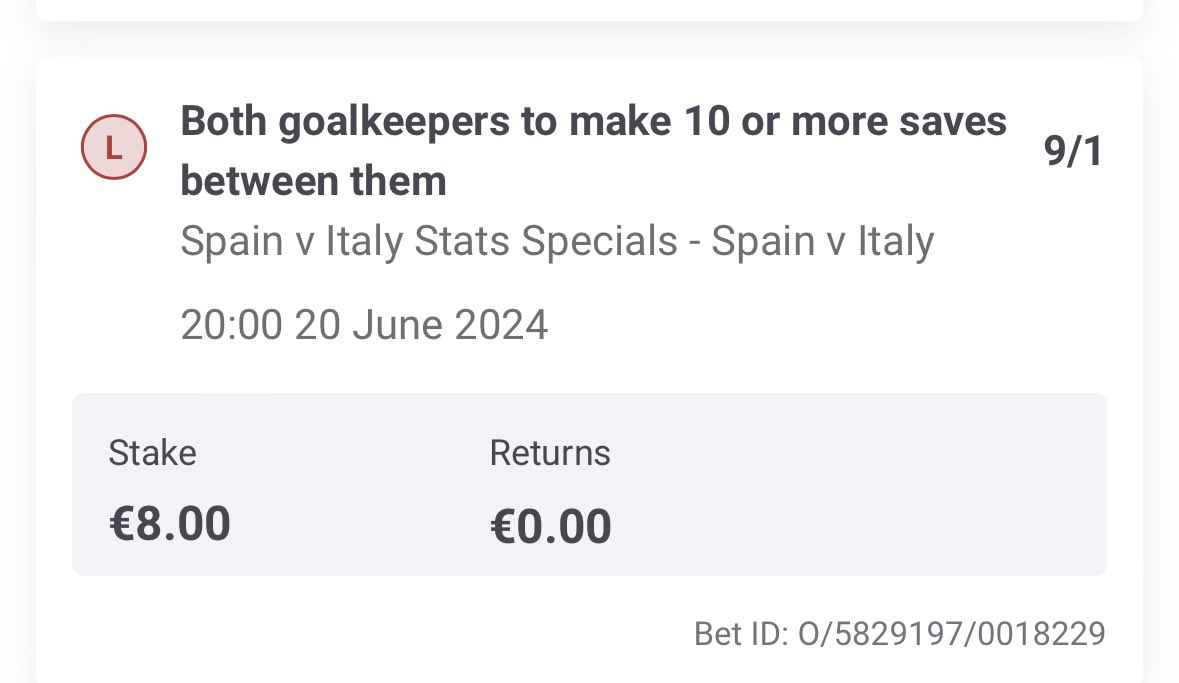Wallaspur's tweet photo. @AskPaddyPower shows 10 saves on opta but coming up as a loss ? https://t.co/27jbV8IHoj