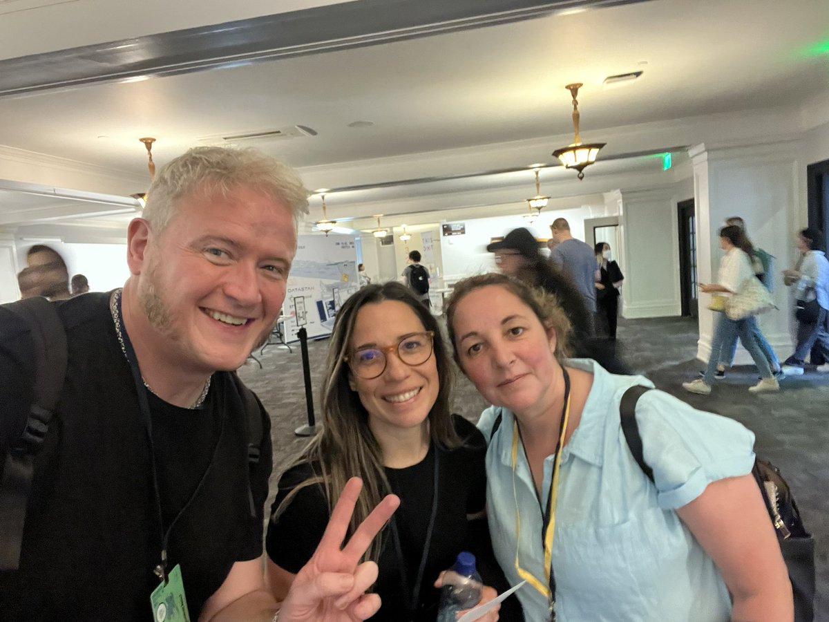 thejonanshow's tweet image. I love this conference #cascadiajs