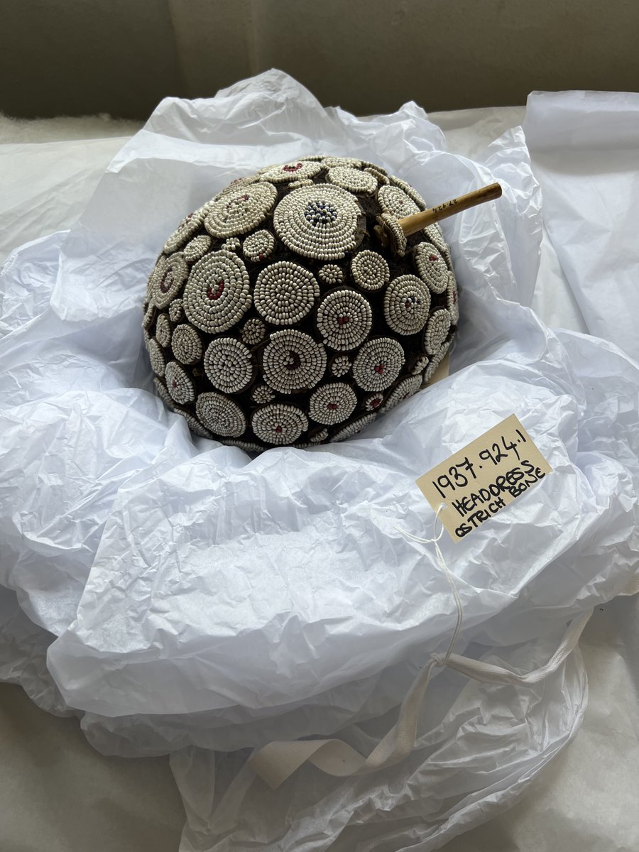 Derek R Peterson (@unseen_archive) on Twitter photo Last week <a href="/MAACambridge/">Museum of Archaeology and Anthropology</a> returned 39 artifacts to <a href="/ugandamuseums/">ugandamuseums</a>. Among them: a beautiful headdress from Lango, brought to Cambridge in 1937, pictured here.
There's been criticism on social media about the terms by which these things have come to Uganda. Allow me to explain. 1/ Last week <a href="/MAACambridge/">Museum of Archaeology and Anthropology</a> returned 39 artifacts to <a href="/ugandamuseums/">ugandamuseums</a>. Among them: a beautiful headdress from Lango, brought to Cambridge in 1937, pictured here.
There's been criticism on social media about the terms by which these things have come to Uganda. Allow me to explain. 1/