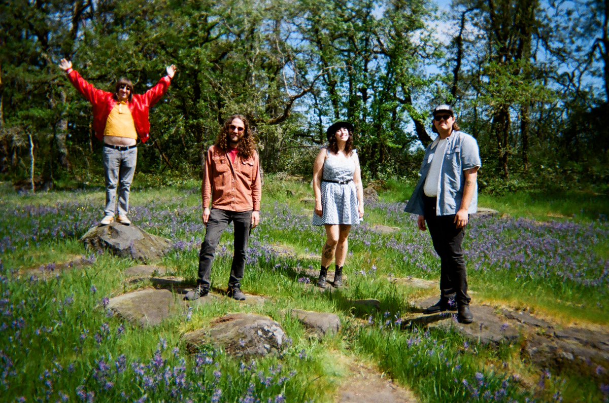 The Shivas (@theshivas) on Twitter photo Live in Lisbon, Portugal tonight at Soul Sister!
Tomorrow in Tenerife, Canary Islands for Día Europeo de la Música Festival! Live in Lisbon, Portugal tonight at Soul Sister!
Tomorrow in Tenerife, Canary Islands for Día Europeo de la Música Festival!