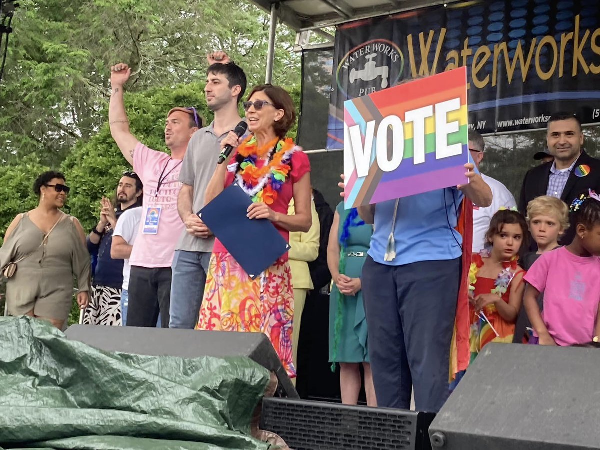 Susan Pedo tweet media