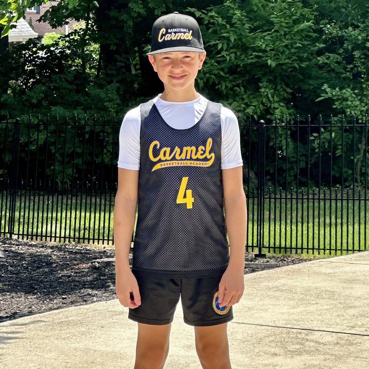 Alex_Shepherd10's tweet photo. Fun week at 3 v 3 camp! Go Hounds!

@CarmelMBB @Carmel_CBA https://t.co/VSLVSuUAqn