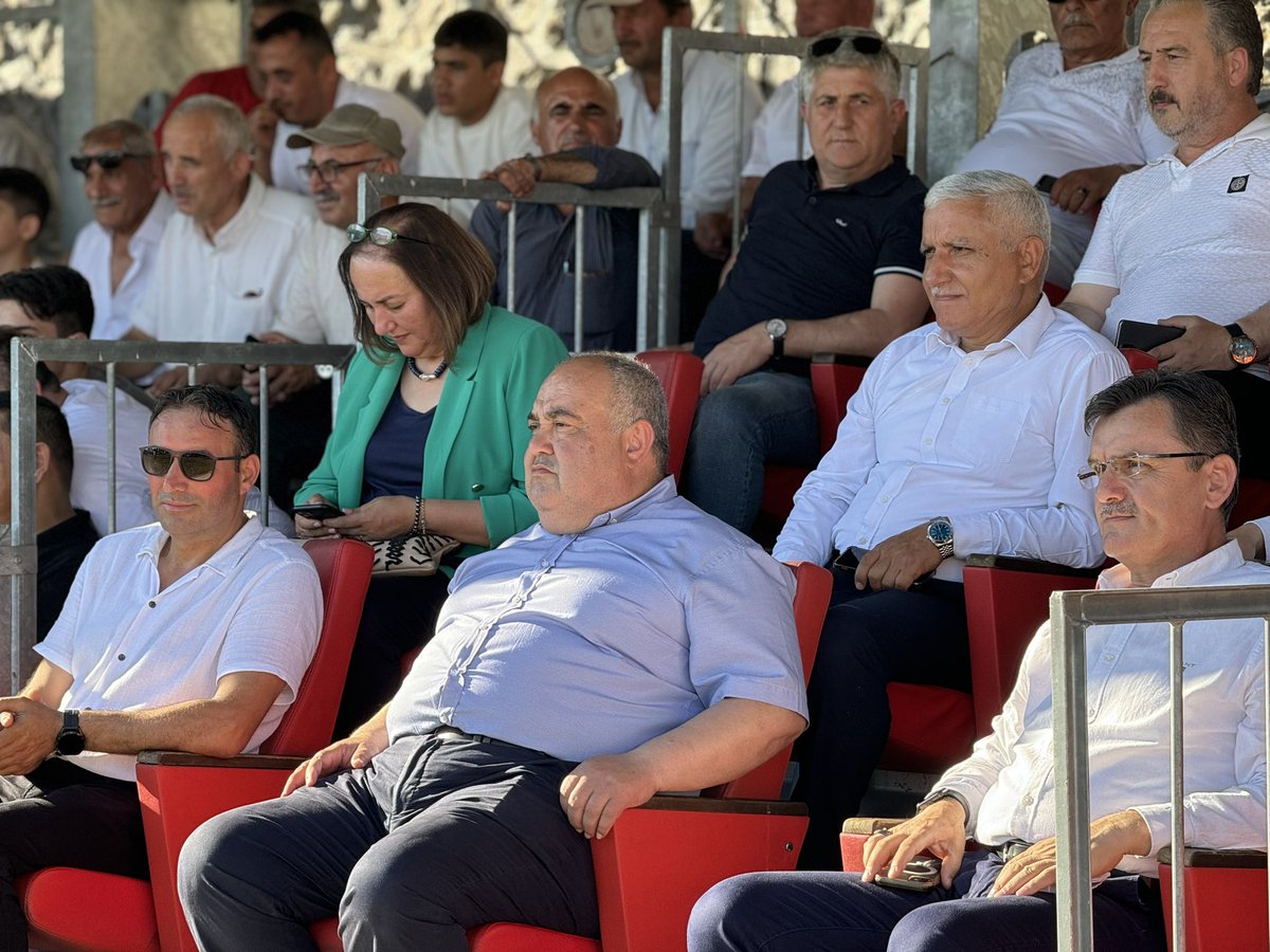 yaldatmaz's tweet photo. 📍#YANAZ GÜREŞ SAHASI

Ata Sporumuz Geleneksel 203. #Yanaz Karakucak  Güreşlerine ev sahipliği yaptı.

203. Geleneksel Yanaz Karakucak Güreşlerini hemşehrilerimiz ile birlikte izledik, güreşçilerimizi, pehlivanlarımızı tebrik ediyorum. https://t.co/jdF3gRz2aS