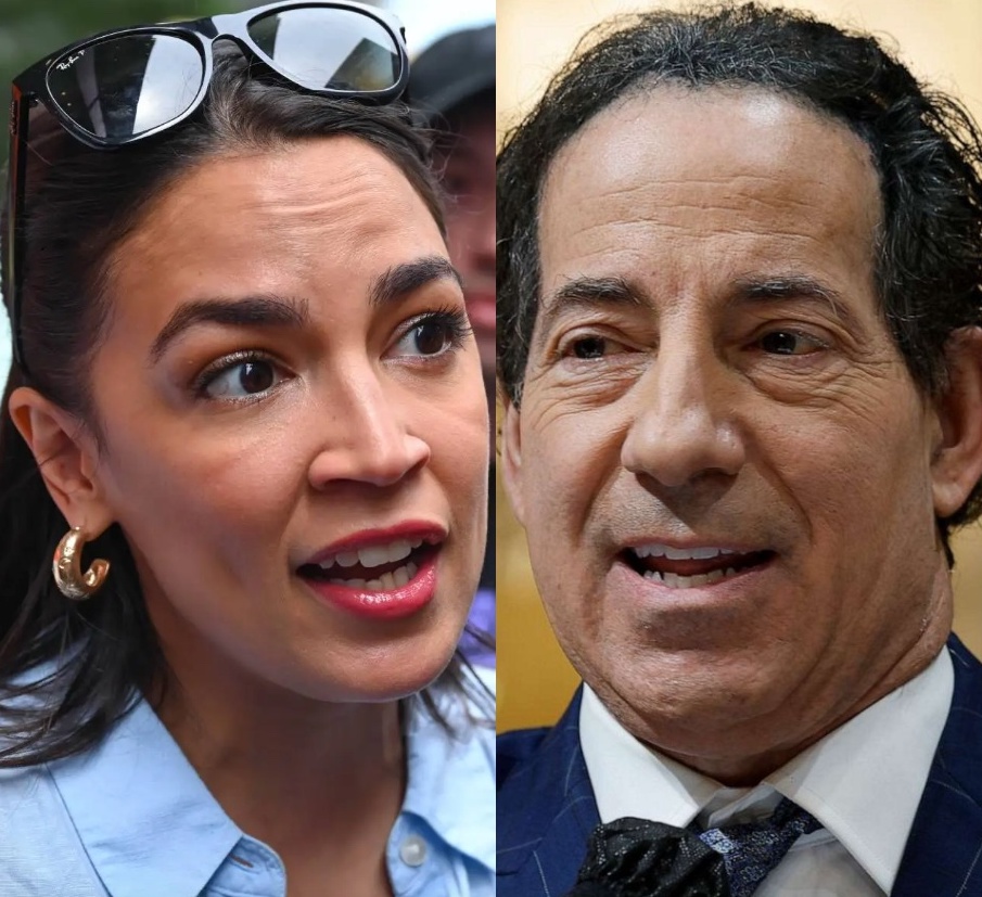 OccupyDemocrats's tweet image. BREAKING: Democratic star Representatives Jamie Raskin and Alexandria Ocasio-Cortez team up to hammer Chief Justice John Roberts and demand immediate action on the Supreme Court's blatant corruption.

This is how you keep the pressure on...

"Since you have refused to meet with
