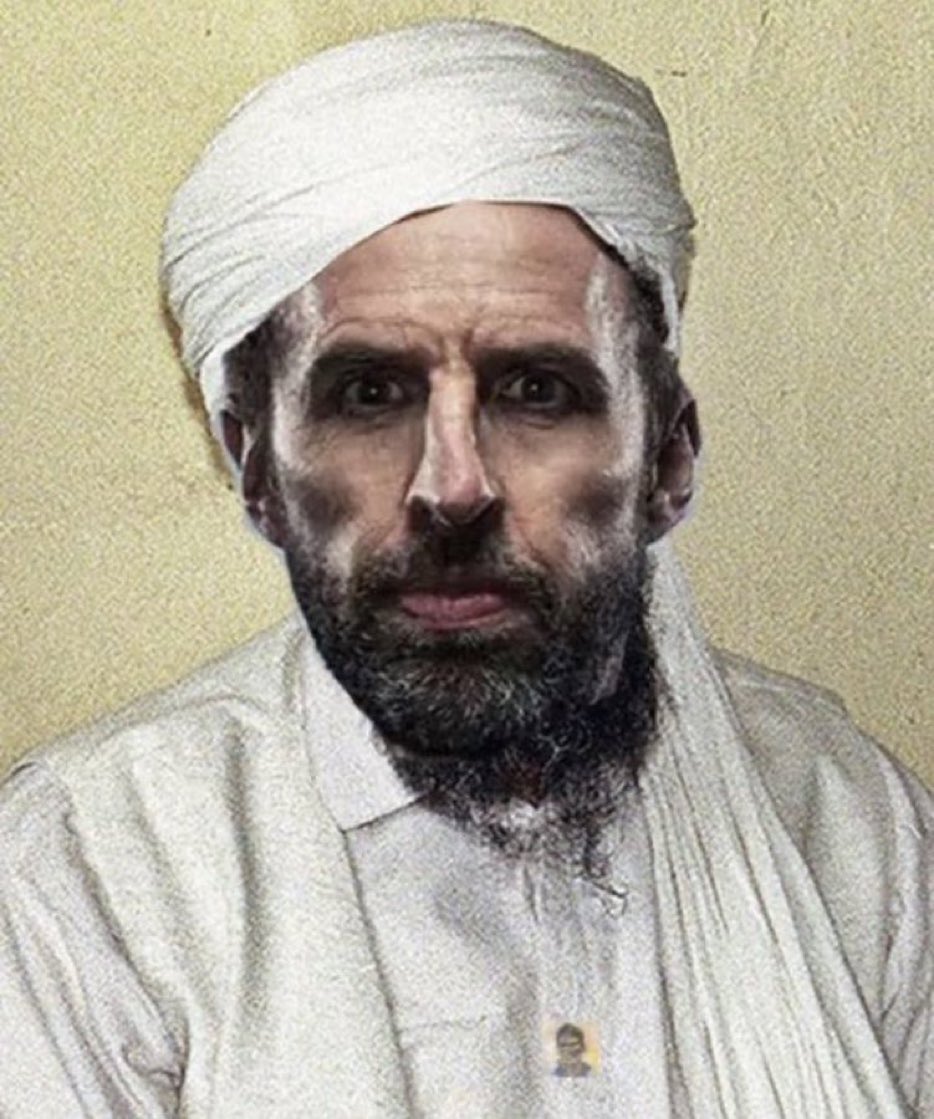 karry1387's tweet photo. Southgate at Half Time: https://t.co/jPjdKTvMqQ