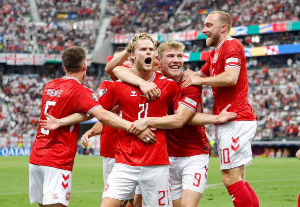 𝐏𝐖𝐈𝐓𝐓𝐄𝐑 𝐋𝐄𝐀𝐆𝐔𝐄 🦁 tweet media