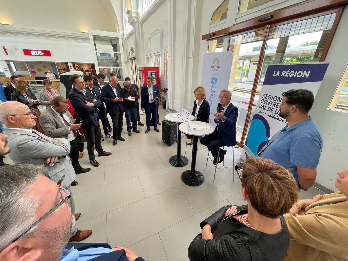 fbonneau's tweet image. Avec @vpecresse à Dreux et Montargis nous annonçons notre action commune majeure pour le #train du quotidien. Après les baisses tarifaires, nous créons un abonnement commun NAVIGO REMI dès 2025 ! 
Un titre unique, attractif, simplifié pour les usagers de nos 2 régions. 
#mobilité