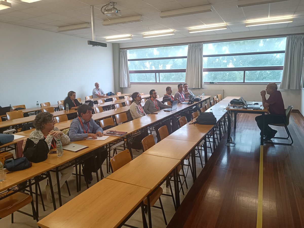Luis Martínez (@lumalo1970) on Twitter photo Un gran placer coordinar la <a href="/red_elige_IA/">red_elige_IA</a> y celebrar la primera edición del Congreso #SisRec en el evento #CAEPIA2024 en el <a href="/CongresoCedi/">Congreso CEDI</a>. Muchas gracias a todos los miembros de la red y a los asistentes. Un gran placer coordinar la <a href="/red_elige_IA/">red_elige_IA</a> y celebrar la primera edición del Congreso #SisRec en el evento #CAEPIA2024 en el <a href="/CongresoCedi/">Congreso CEDI</a>. Muchas gracias a todos los miembros de la red y a los asistentes.