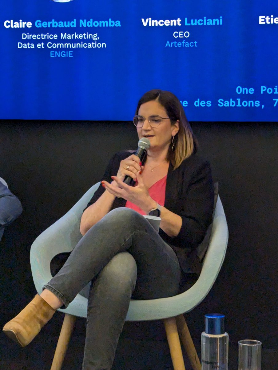 #JAgisAvecENGIE Quels sont les 3 points d’attention sur l’ #IA ? 

📊 Qualité : 
Aujourd’hui, l’IA a du mal à dire “Je ne sais pas”, elle va inventer.

Il faut assurer un haut niveau de qualité en évitant les erreurs et les "hallucinations" de l'IA, en reconnaissant ses limites