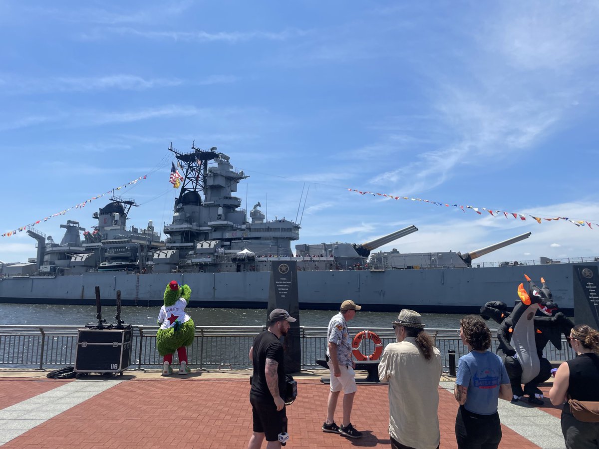 Kevin Riordan tweet media