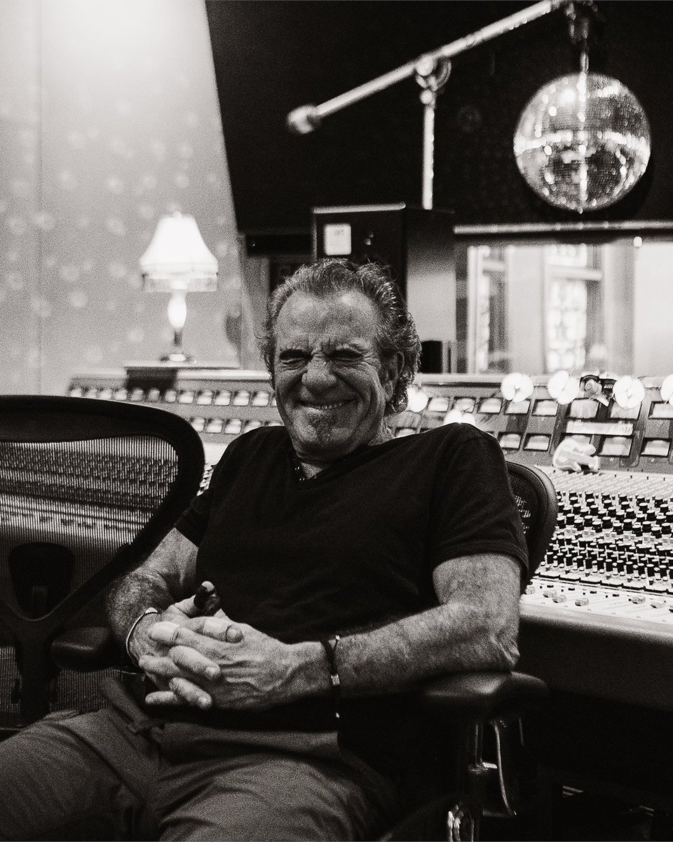 Bon Jovi tweet media