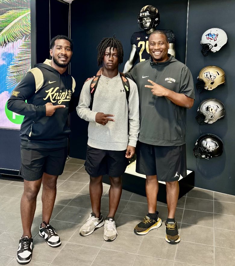 TJ Williamson (@tj_williamson3) on Twitter photo After a great visit and conversation with <a href="/TeamKamMartin/">Kam Martin ⁶</a> and <a href="/JerisMcIntyre/">Jeris McIntyre</a> I’m extremely blessed to have earned an offer from the University of Central Florida!!#GoKnights🗡️<a href="/UCF_Football/">UCF Football</a> @SLeonard247 <a href="/TheUCReport/">Billy Tucker</a> <a href="/MohrRecruiting/">Brian Mohr</a> <a href="/Rivals/">Rivals</a> @On3Recruits <a href="/coachkd15/">Kyle Dougherty 💎🙌</a> <a href="/Coachcliff904/">Cliff Hill</a> After a great visit and conversation with <a href="/TeamKamMartin/">Kam Martin ⁶</a> and <a href="/JerisMcIntyre/">Jeris McIntyre</a> I’m extremely blessed to have earned an offer from the University of Central Florida!!#GoKnights🗡️<a href="/UCF_Football/">UCF Football</a> @SLeonard247 <a href="/TheUCReport/">Billy Tucker</a> <a href="/MohrRecruiting/">Brian Mohr</a> <a href="/Rivals/">Rivals</a> @On3Recruits <a href="/coachkd15/">Kyle Dougherty 💎🙌</a> <a href="/Coachcliff904/">Cliff Hill</a>