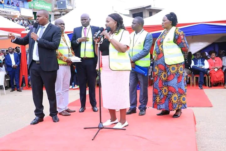 LandsHousEnergy's tweet photo. The Governor of Machakos County H.E Wavinya Ndeti E.G.H,has officially  commissioned the refurbished Kangundo Bus Park in an event attended by CECMs,Chief Officers and other National  and County  Officials at Kangundo Municipality. https://t.co/FeWS06oTIe