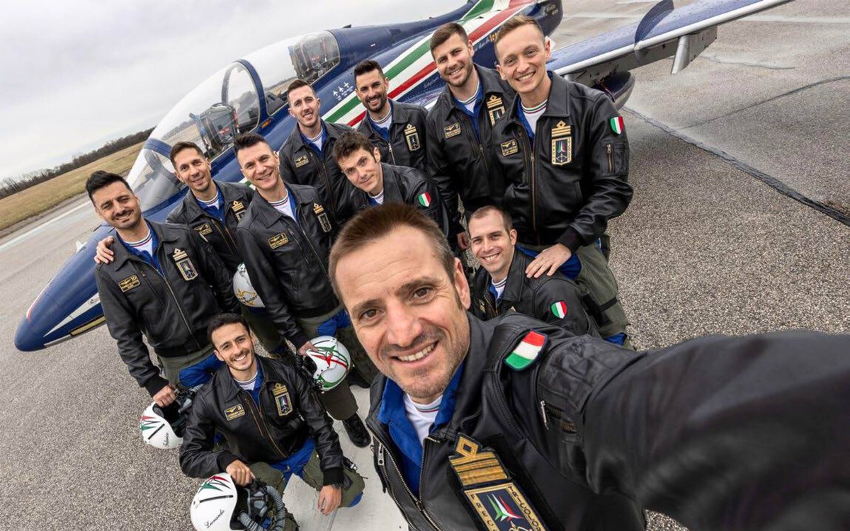 RCAF_ARC's tweet photo. We are thrilled to welcome the Italian demo team, Frecce Tricolori, to Canada to join us in celebrating #RCAF100!

Want to see the Frecce Tricolori in action? Visit the airshows at Bagotville (22-23 Jun), Trenton (29-30 Jun) or Cold Lake (20-21 Jul)! https://t.co/S9ATyh7OfC
