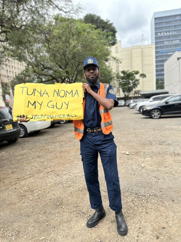 Kimanzi®™ tweet media