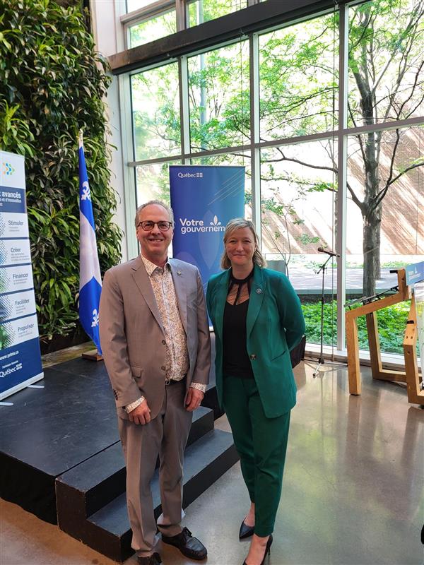 Lithion_Tech's tweet image. 🔋♻️ Lithion&apos;s R&amp;amp;D project with @GM to recycle Ultium Cam&apos;s scrap selected by @mrnfqc  and @PRIMAQUEBEC for CSM R&amp;amp;D Support Program! This funding boosts sustainable solutions for battery circularity. More info: newswire.ca/fr/news-releas…