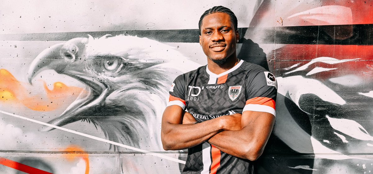 FCAARAU's tweet photo. Welcome, Emmanuel! 💪 Wir verstärken unsere Offensive mit dem Mittelstürmer Emmanuel Ernest (23) vom nordzypriotischen Verein Cetinkaya TSK. ⚫️⚪️🔴

➡️ Mehr erfahren: https://t.co/lEG0O1nvGv

#ZämeFörAarau https://t.co/h8K9dP4sgI