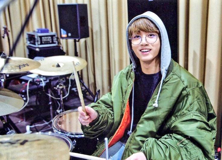 jeons drummers