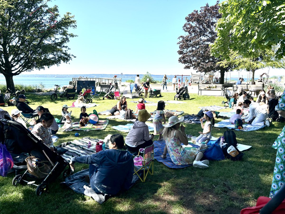 Mary Parackal (@parackalmary) on Twitter photo Celebrating our youngest children and families at the end of year Strong Start picnic. Thank you Deanna Devita and Margot Wright for welcoming and working together with our children and families this year. <a href="/WestVanSchools/">WestVanSchools</a> <a href="/SLShortall/">Sandra-Lynn Shortall</a> <a href="/MsLaineAnderson/">Laine Anderson</a> <a href="/DeannaDeVita/">Deanna De Vita (she/her)</a> Celebrating our youngest children and families at the end of year Strong Start picnic. Thank you Deanna Devita and Margot Wright for welcoming and working together with our children and families this year. <a href="/WestVanSchools/">WestVanSchools</a> <a href="/SLShortall/">Sandra-Lynn Shortall</a> <a href="/MsLaineAnderson/">Laine Anderson</a> <a href="/DeannaDeVita/">Deanna De Vita (she/her)</a>