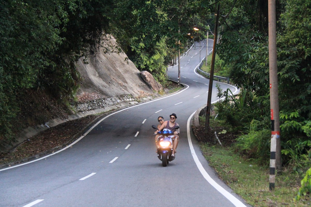 wmalaysia's tweet photo. Pangkor is a stunning island about 3 hours to the northwest of Kuala Lumpur. It is a great place to unwind and enjoy the tropical island life. https://t.co/lX7pIrLQrw