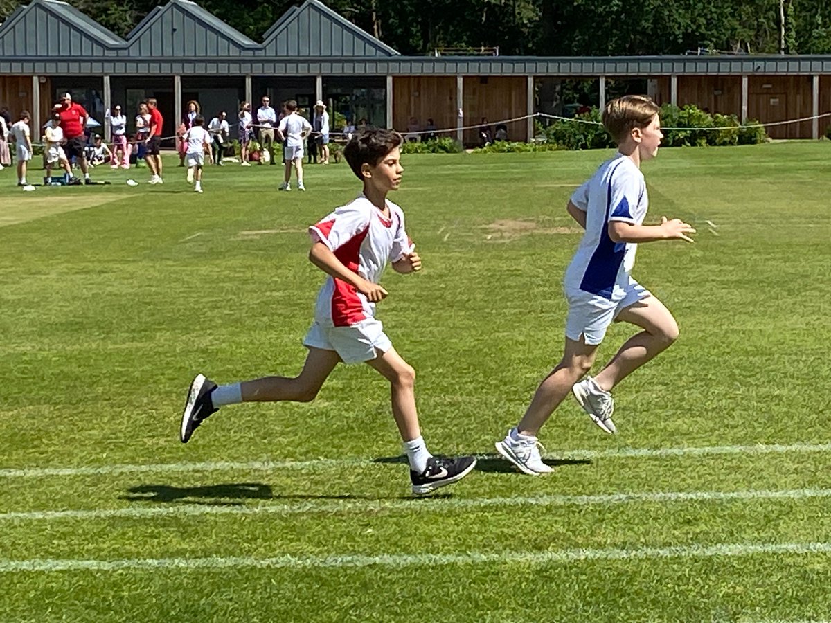 shrewsburyhouse's tweet photo. 🏅Another day, another Sports Day! This time, Year 5 & 6 enjoyed a fantastic visit to our Sports Ground in the glorious sunshine. 🌞 The highlight? A thrilling house tug of war that was the perfect end to a wonderful event. 🏆💪
#SportsDay #SunshineFun #HouseTugOfWar #Athletics https://t.co/3tMIkSTdP6