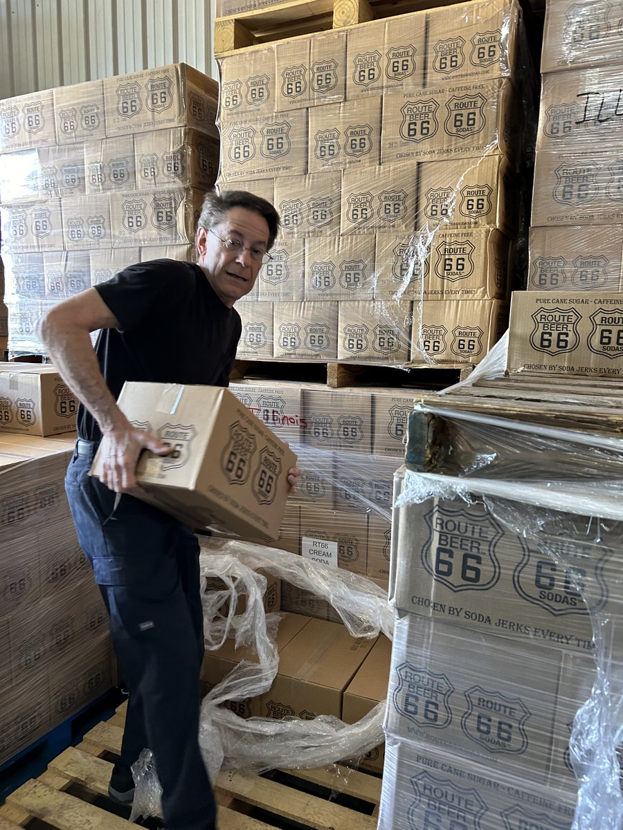 Route66Soda's tweet photo. Recent pics from our delivery day! #route66sodas #deliveries #historicroute66 #craftsoda #stockingup https://t.co/VD6THiPoQY
