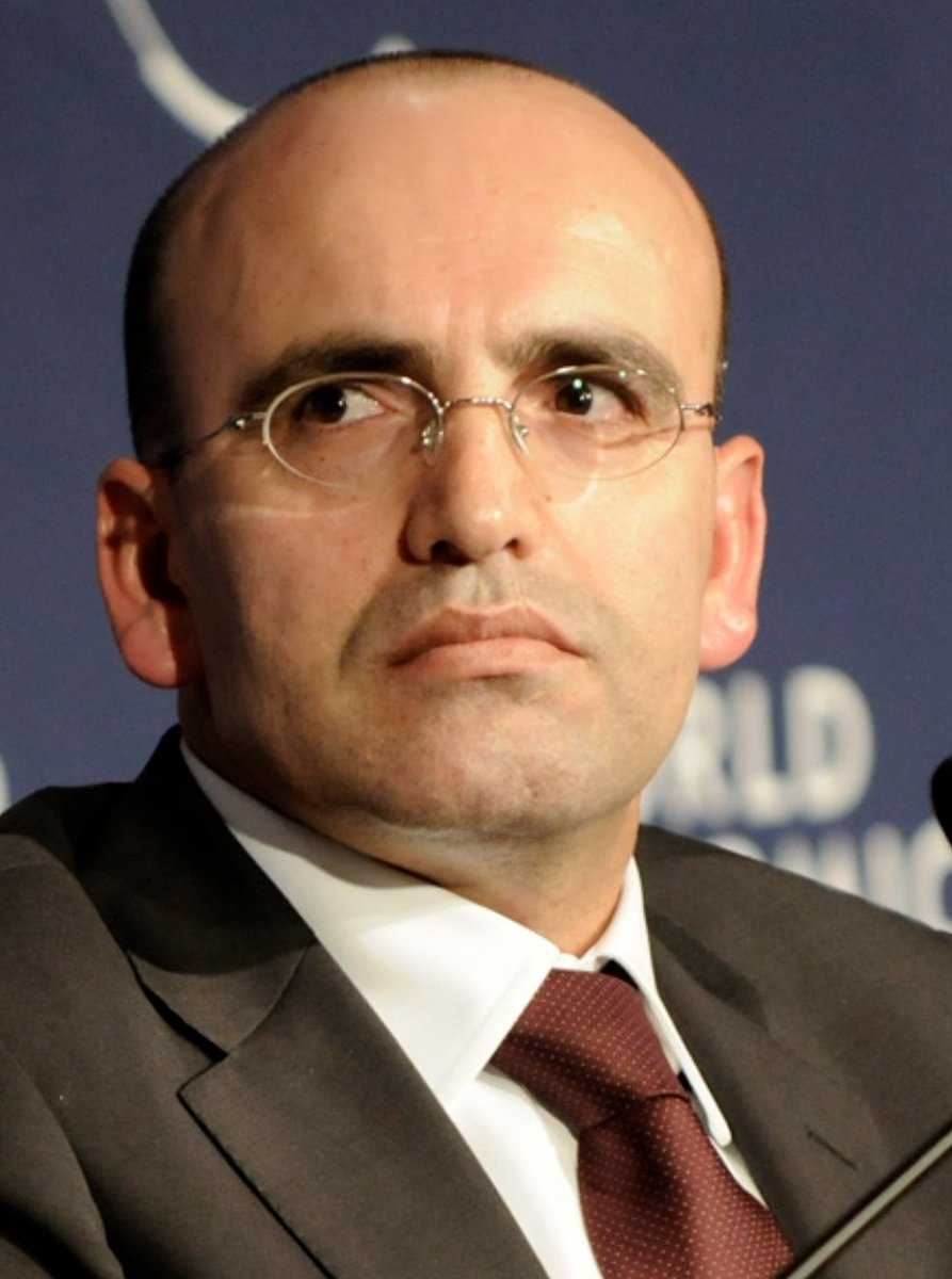 Şimşek:
"Çok büyük enkaz devraldık.Buradan çıkmak çok  kolay değil."

Niye aldın?🤔
Üstelik de onca lâfı yalayıp yutup geri geldin..
Niye?