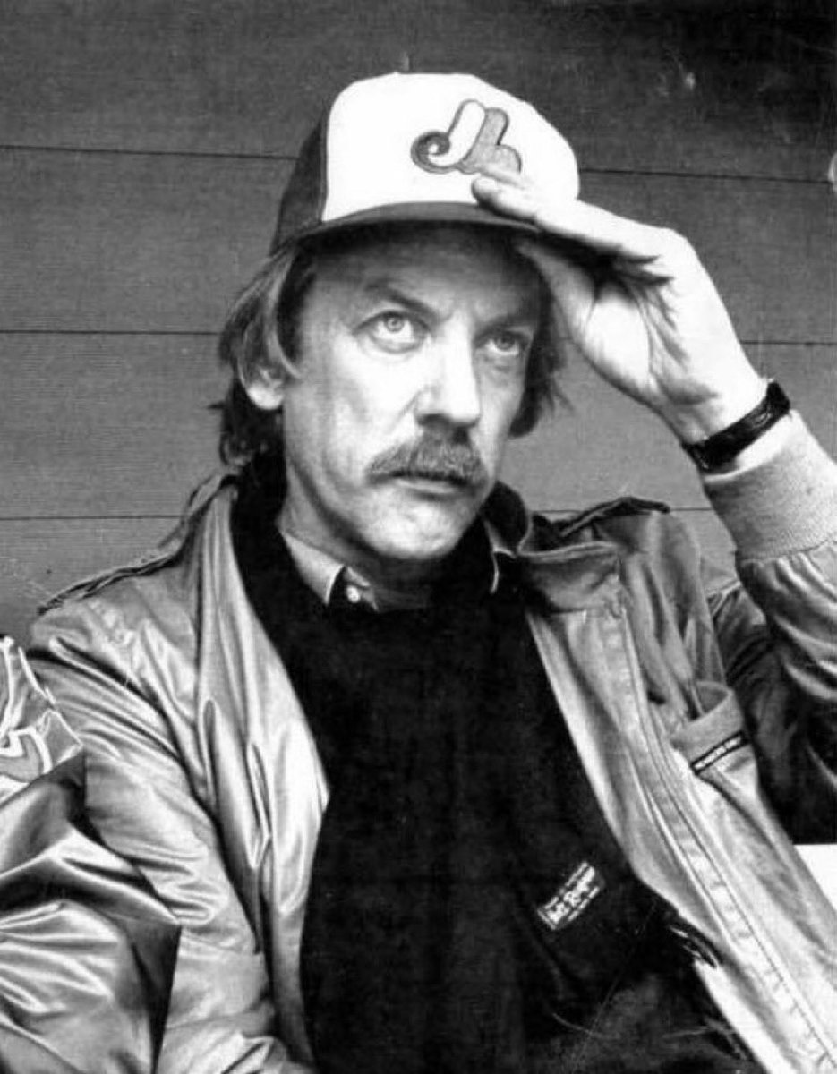 RIP to iconic actor and beloved 🇨🇦 Donald Sutherland who sadly passed away today. 

Thank you for all of the memories Donald, your legend will live on forever. ❤️

#RIP