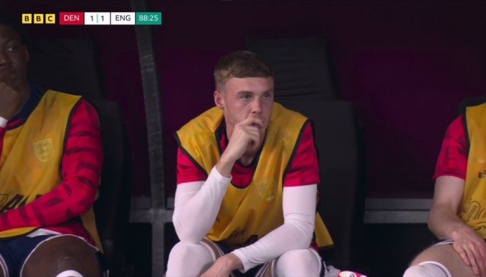Footballogue's tweet image. Cole Palmer n'a pas encore joué une seule minute pour l'Angleterre lors de l'EURO 2024...🏴󠁧󠁢󠁥󠁮󠁧󠁿

Il a pourtant terminé la saison avec le plus de buts et de passes décisives en Premier League (33).