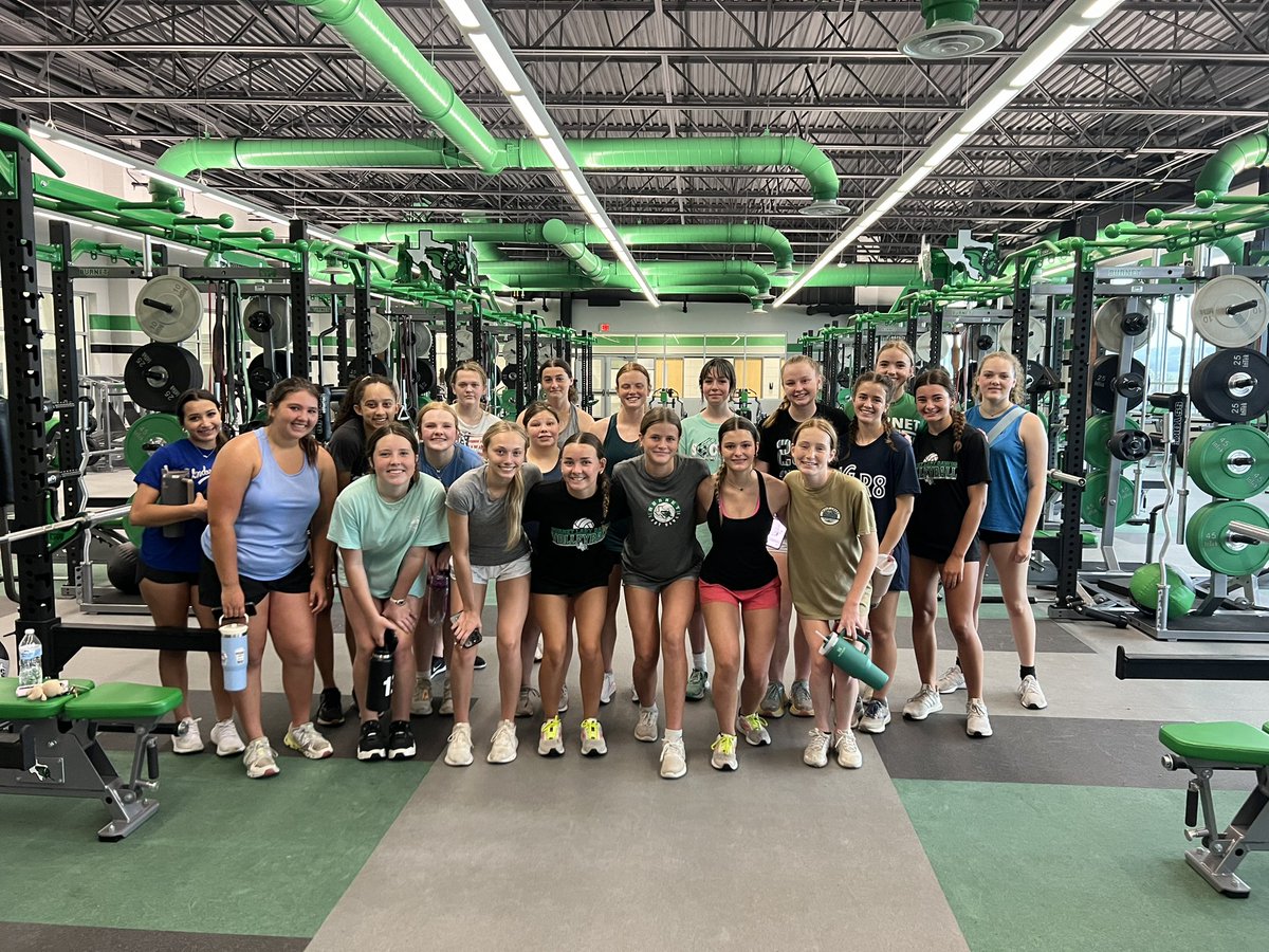 HS group finished the week strong‼️💪🏼
Hopefully all of our campers are having fun &amp; will be back for next week‼️
#EXTRA