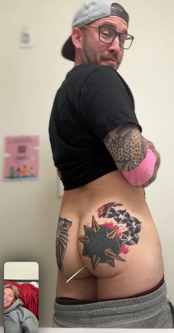 Finally got my sketchy booty tattoos covered thanks @Taylorwildxx for making my ass look tight. Also