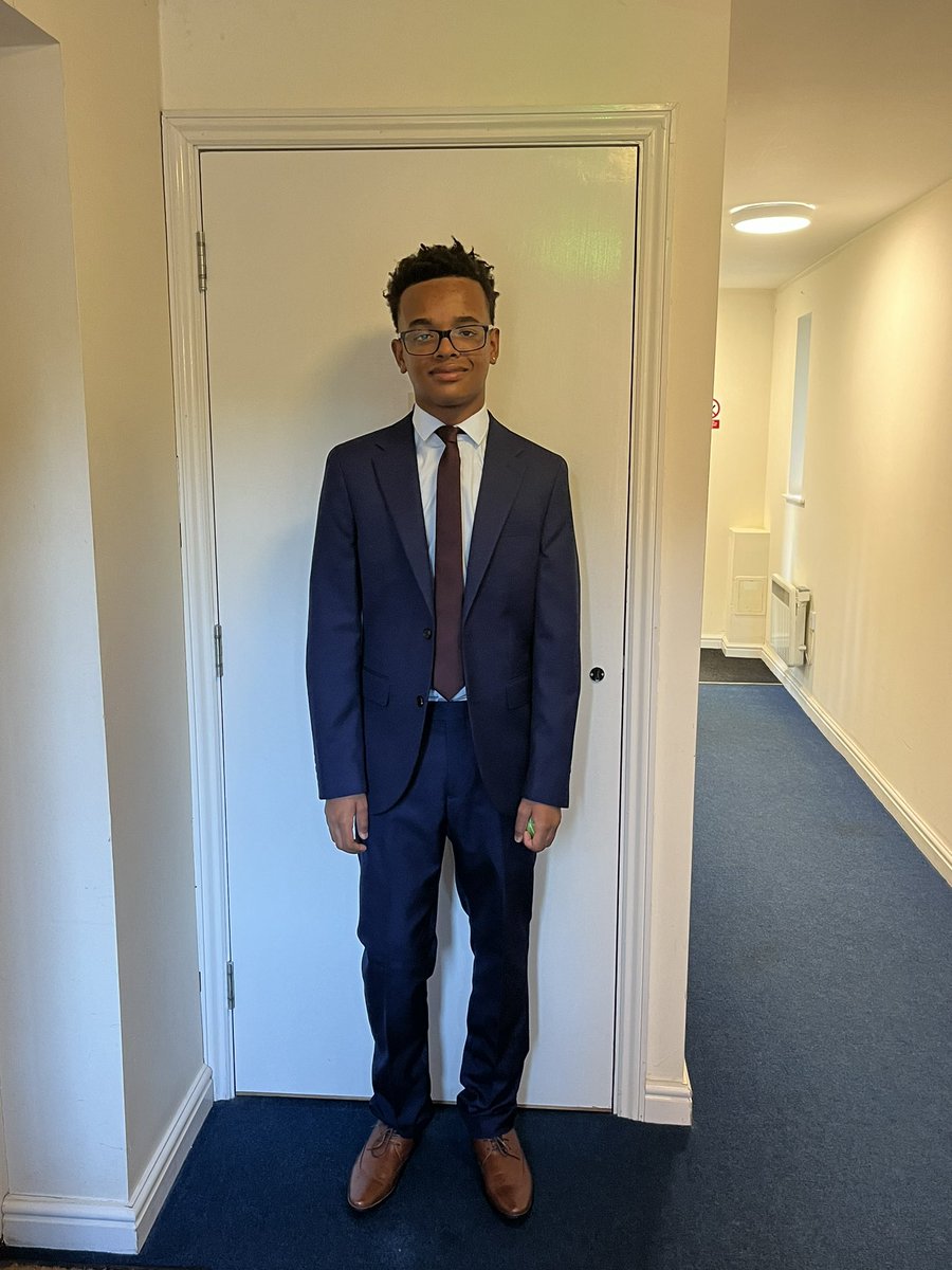 Dutchess34's tweet image. Can’t believe this day has finally come &amp;amp; my baby boy is off to his prom night! It still feels like yesterday that you started reception &amp;amp; now you are at the end of your school journey waiting to start your next chapter. So proud of u 🩵🥰💙 #promnight #samuelryder #classof2024