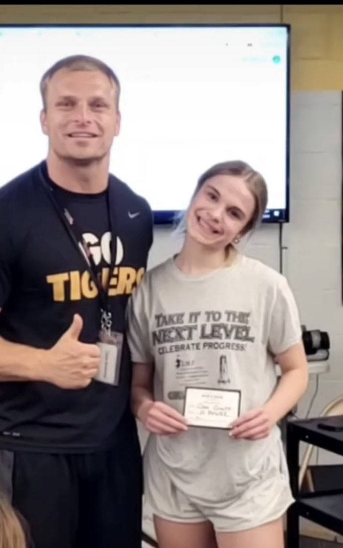 CoachKoehring's tweet photo. Congratulations to our Tigers of the Week! These individuals have EMBRACED and RAISED the standard for our H Power Family 🐯⬛️🟨🔥#HPower #FeedTheTigers https://t.co/hbmT5tk3wO